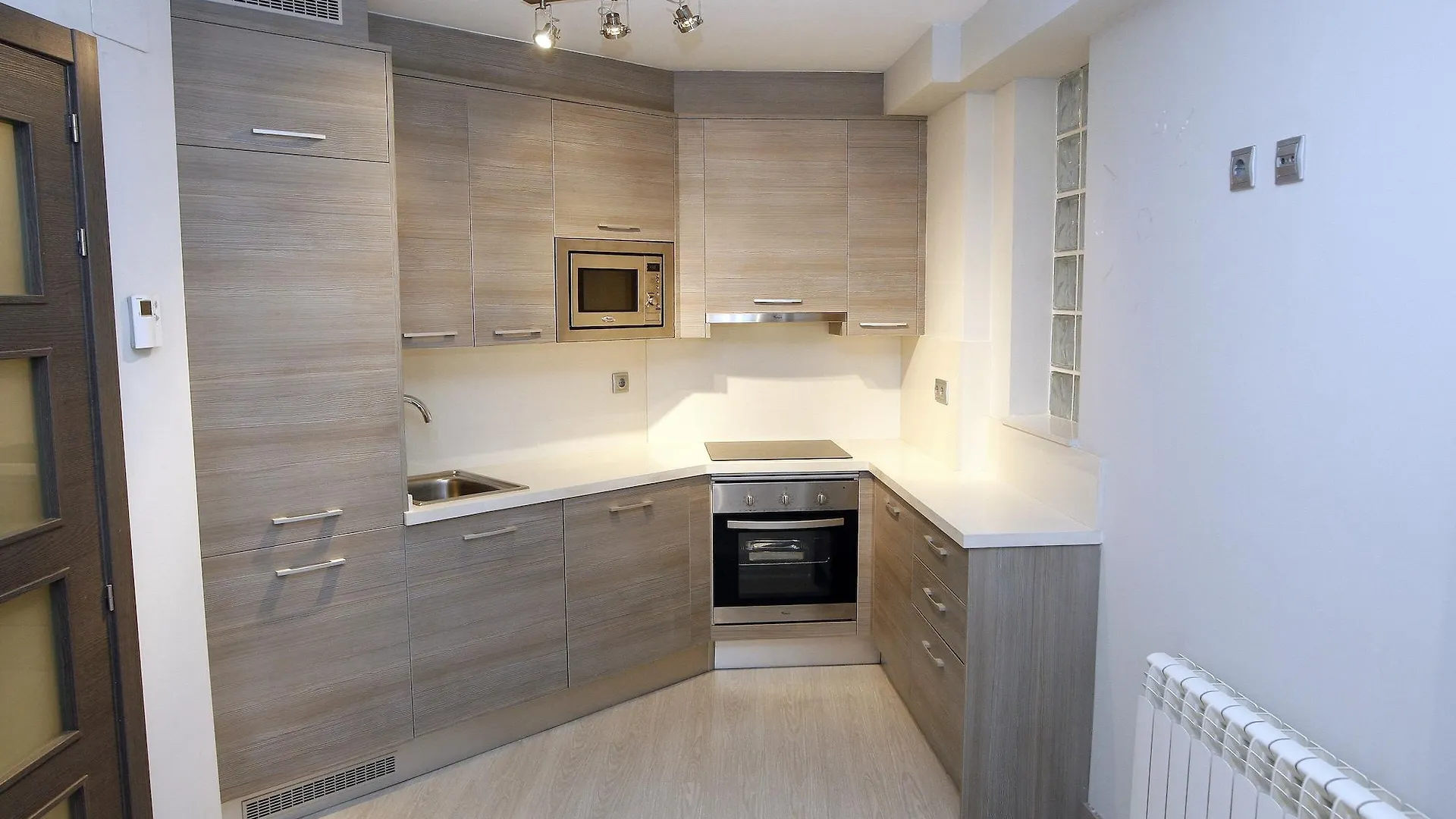 Apartamentos Real Lleida Apartment