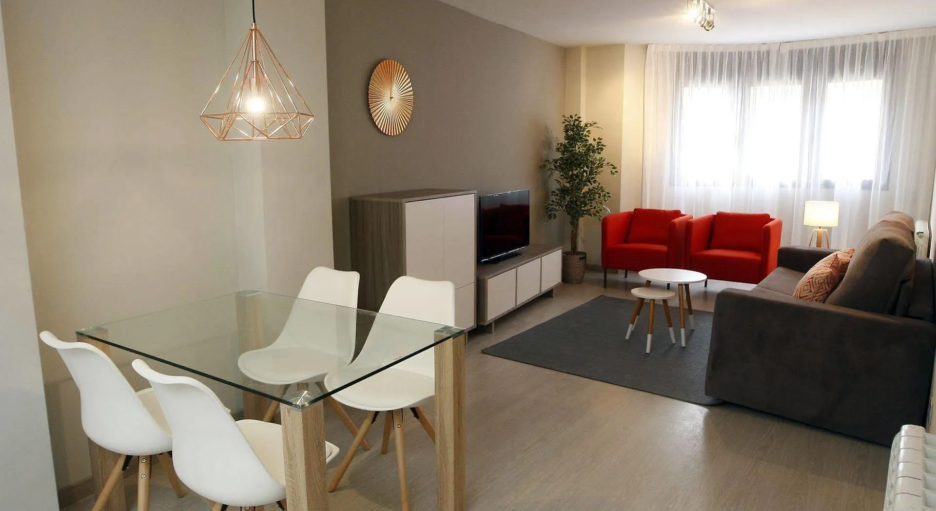 Apartment Apartamentos Real Lleida